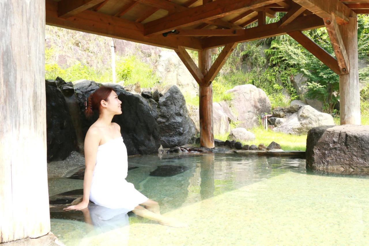 Usuki Yunosato Hotel Saiki Luaran gambar